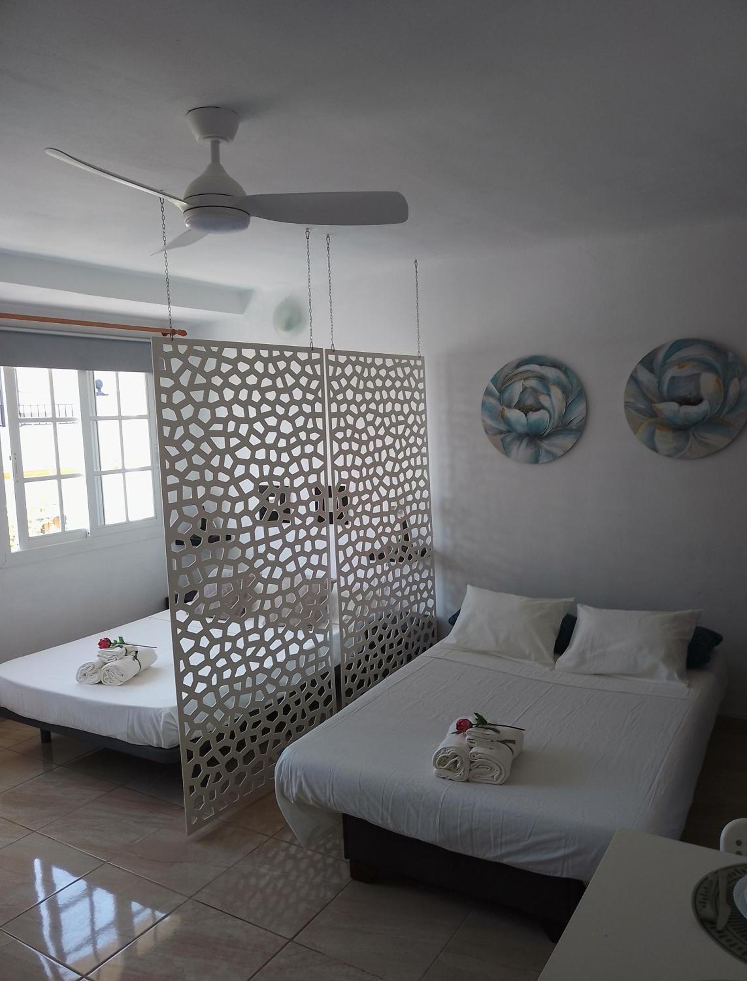 Apartamento Serrano Malaga Exterior photo